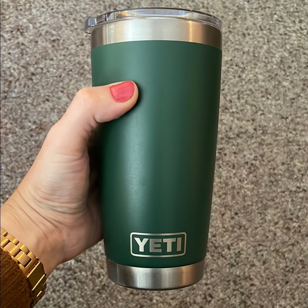 YETI 20 oz Green Tumbler